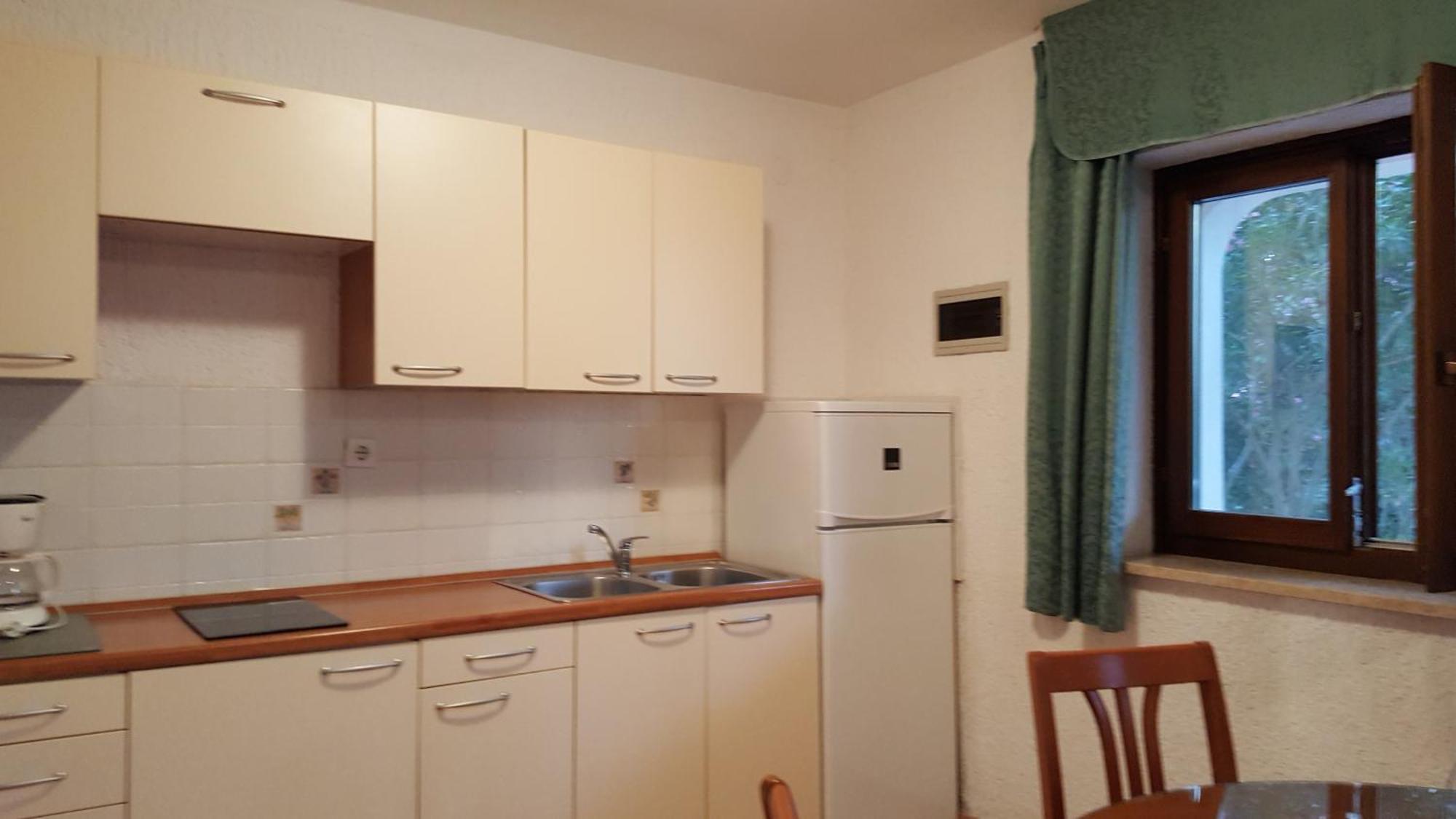 Apartments Coki Funtana Eksteriør billede